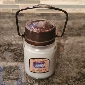 New!scented candle from Old Virginia Candle Co. 4.5oz new fallen snow clean burn